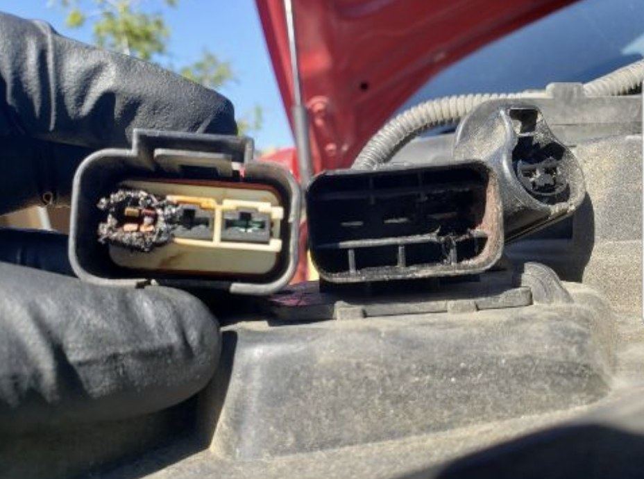 Showing a customer the failed part at a Tulsa visit